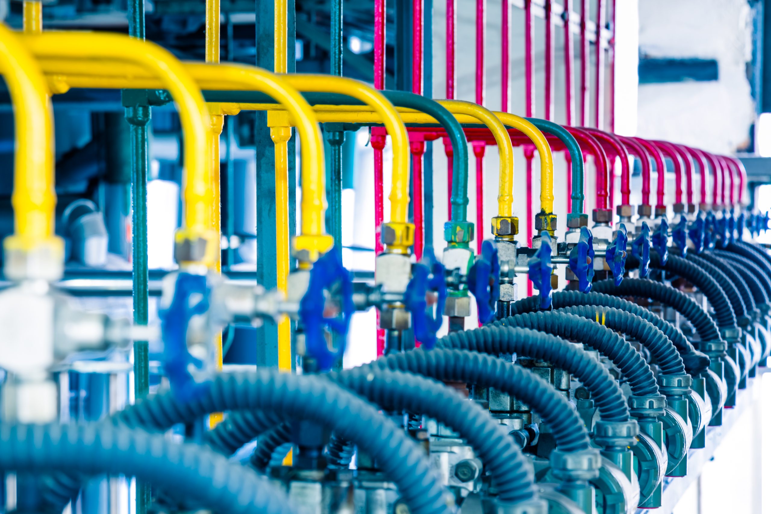 Hoses steel pipelines and cables in a plant